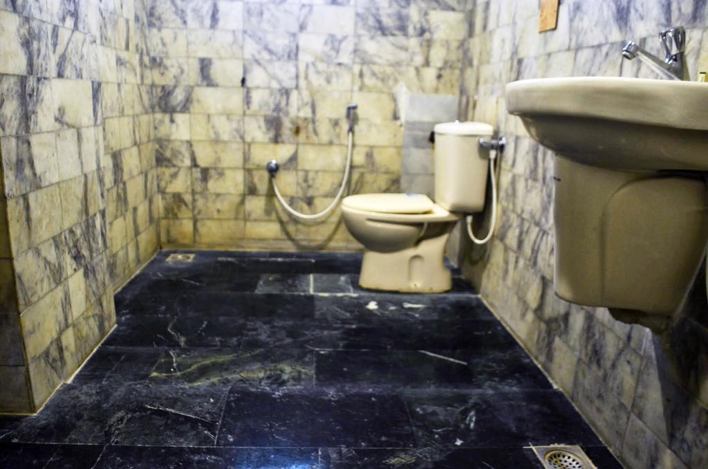 Hotel Arunachala Tiruvannāmalai Стая снимка