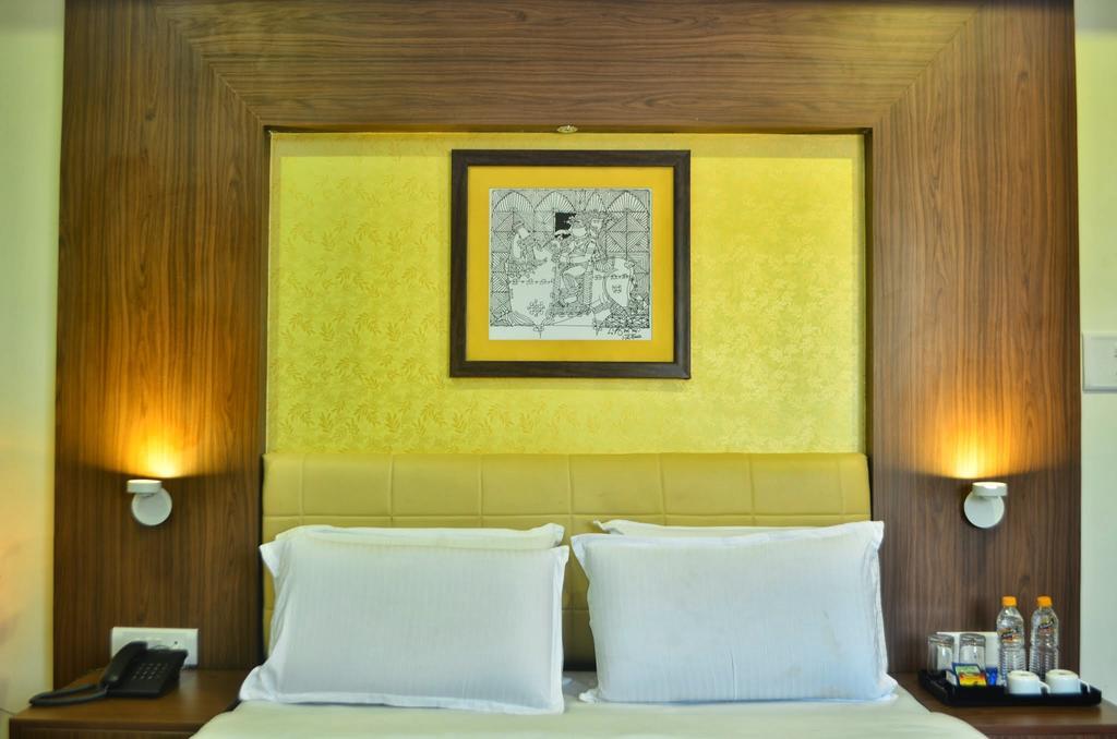 Hotel Arunachala Tiruvannāmalai Екстериор снимка