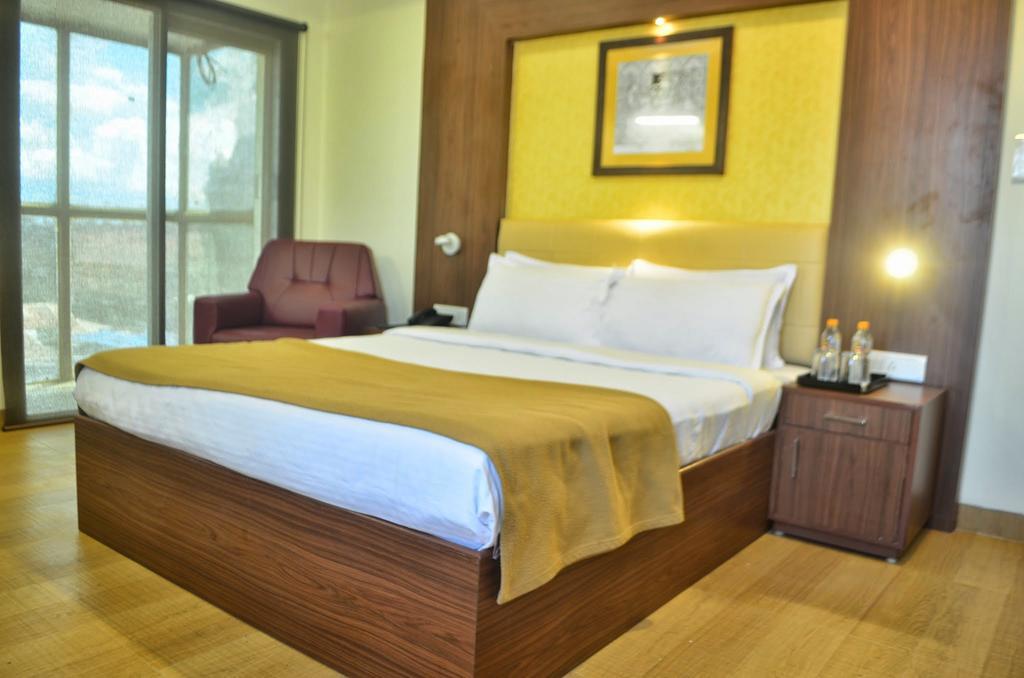 Hotel Arunachala Tiruvannāmalai Стая снимка